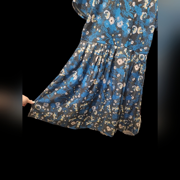 LuLaRoe Amelia swing dress - Picture 4 of 6